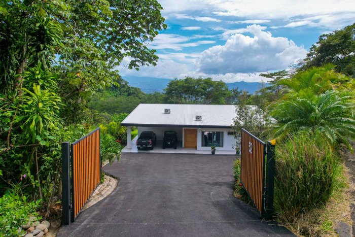 Joya moderna en el entorno natural de Hacienda Atenas en Atenas, Alajuela — $575,000 - Foto 3 de 35