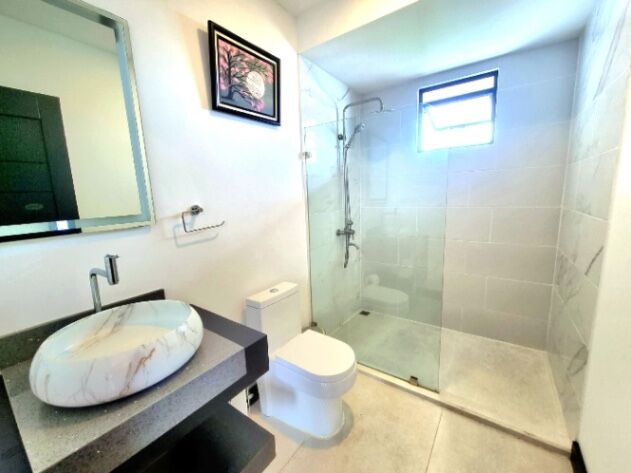 Venta Casa Alajuela Sabanilla 26-646 in Sabanilla, Alajuela — $456,000
