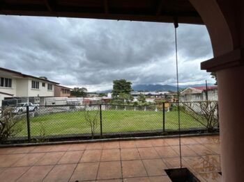 CASA EN VENTA EN ULLOA HEREDIA en Ulloa, Heredia — $320,000 - Foto 4 de 9
