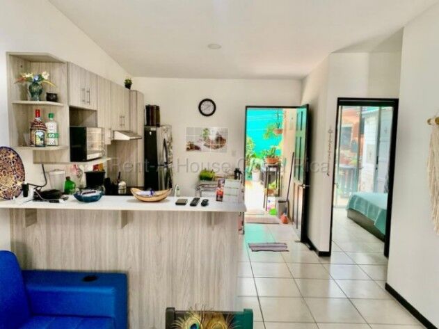Venta de Casa Amueblada en Agua Caliente-Cartago. RAH 26-1940 in Aguacaliente, Cartago — ₡ 63 000 000