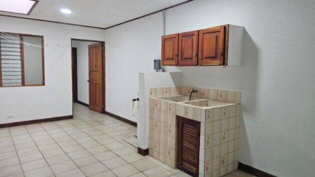 Venta de Casa en Granadilla de Curridabat. RAH 26-1111 in Granadilla, Curridabat, San José — $340,000