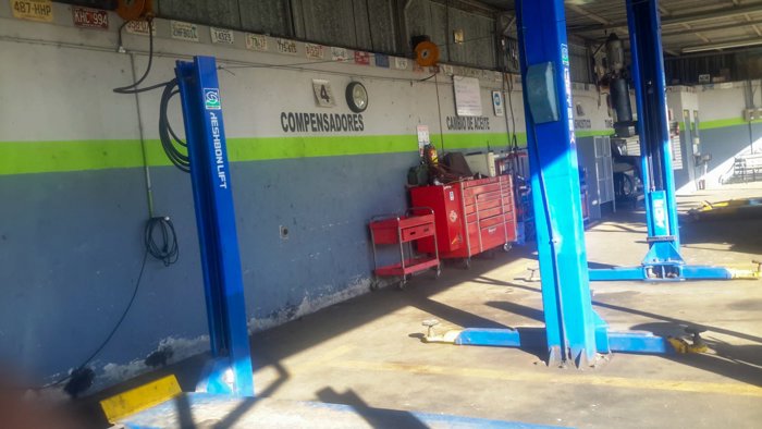 VENTA DE TALLER MECANICO, HEREDIA, LAGUNILLA en Ulloa, Heredia — $650,000