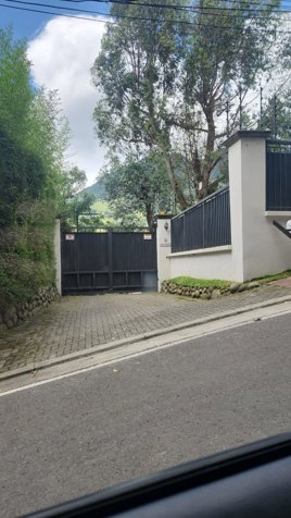 VENTA DE CASA Y DOS APARTAMENTOS, SAN JOSE, ESCAZU, SAN ANTONIO in San Antonio, Escazú, San José — $750,000