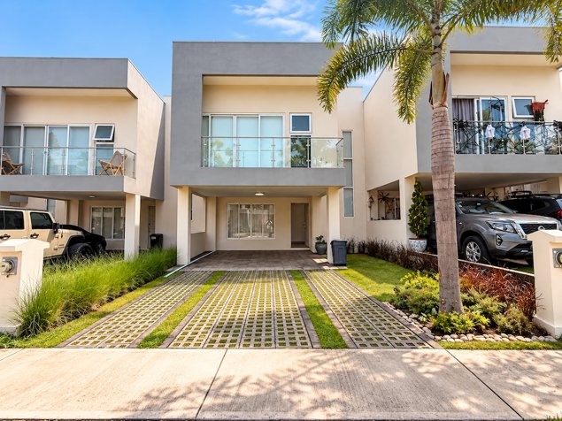 3-Bedroom House in Source Living Condominium in San Rafael, Escazú, San José — $2,500 - Photo 1 of 36