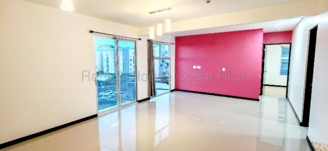 VENTA DE APARTAMENTO EN TORRES DE GRANADILLA.  in Granadilla, Curridabat, San José — ₡ 78 000 000