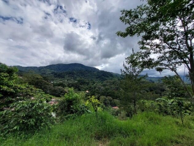 Venta de Lote en San Miguel de Desamparados, San José.  en San Miguel, Desamparados, San José — $253,500