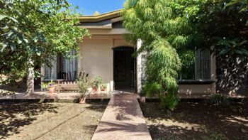 VENTA DE CASA DE 4 HABITACIONES CON ARBOLES FRUTALES EN EL HOYON, PEREZ ZELEDON en San Isidro De El General, Pérez Zeledón, San José — ₡ 47 000 000 - Foto 3 de 23
