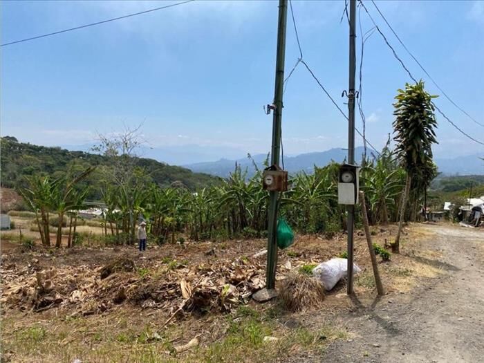 VENTA DE LOTE, ALAJUELA, NARANJO, SAN JUAN en San Juan, Naranjo, Alajuela — ₡ 23 500 000