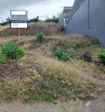 LOTE AMPLIO CON EXCELENTE UBICACIÓN  en San Juan, La Unión, Cartago — ₡ 45 000 000