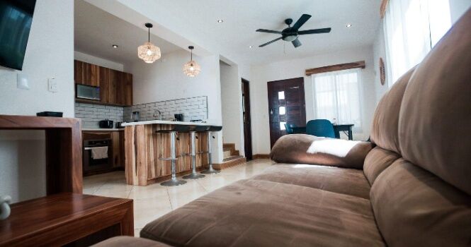 Alquiler de Apartamento en Santa Cruz de Guanacaste.  in Tamarindo, Santa Cruz, Guanacaste — $2,300