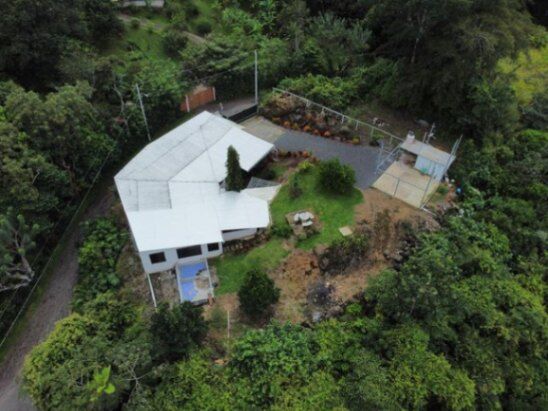 Venta de Casa en Mora-Colón, San José. in Colón, Mora, San José — $200,000