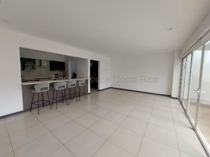 Alquiler de Casa en San Rafael de Escazú.  en San Rafael, Escazú, San José — $3,000
