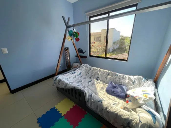 House for Sale in Ulloa, Heredia. RAH 25-1897 in Ulloa, Heredia — $190,000 - Photo 3 of 18