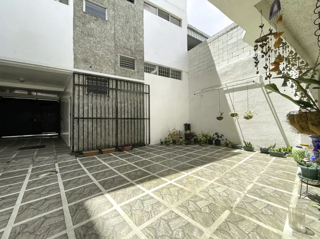 BUILDING FOR SALE WITH HOUSE, SAN PEDRO DE MONTES DE OCA in San Pedro, Montes De Oca, San José — $580,000 - Photo 2 of 22