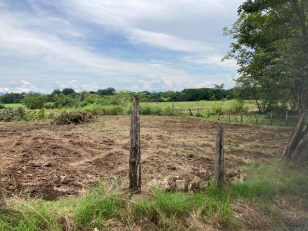 EXCELENTE OPCION PARA TENER SU CASA/ AIRBNB en Colorado, Abangares, Guanacaste — ₡ 6 450 000