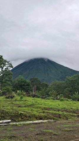 Quintas y Lotes de 1,000m2 con Super Vista al Volcán in La Fortuna, San Carlos, Alajuela — ₡ 75 000 000