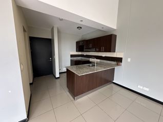 Apartamento en Torres de Granadilla in Granadilla, Curridabat, San José — 500 000 ₡ - Photo 3 of 18