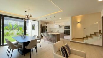 Se alquila moderna casa amoblada en condominio de Santa Ana 26-320 en Santa Ana, San José — $2,200 - Foto 4 de 22