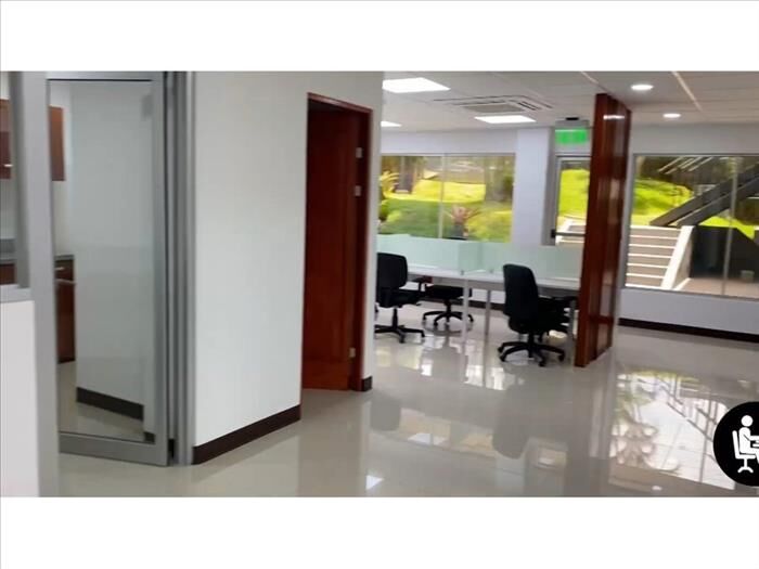 ALQUILER DE OFICINAS, SAN JOSE, PAVAS, OFICENTRO LA VIRGEN en Pavas, San José — $3,024