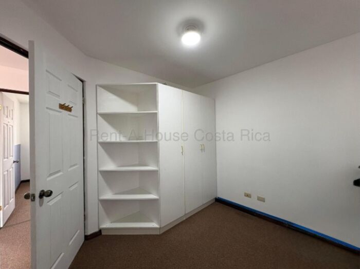 Alquiler | Casa de 3 habitaciones en condominio en La Trinidad de Moravia #26-2230 GS in La Trinidad, Moravia, San José — $1,200