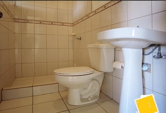 Alquilo Apartamento en Condominio en San Rafael, Montes De Oca, San José — ₡ 350 000
