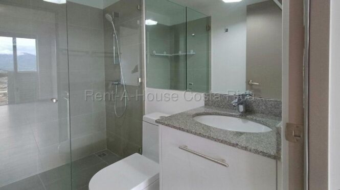 Alquiler de Apartamento en Curridabat-Granadilla. RAH 26-1689 in Granadilla, Curridabat, San José — $1,250