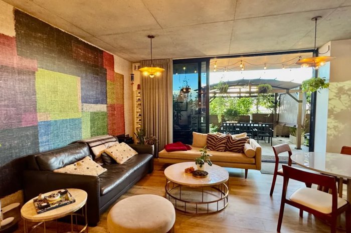 ¡Ganga! Lujoso apartamento con Gran Terraza en Escazú Village in Escazú, San José — $275,000