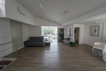 Local Comercial de 232m2 con Excelente Exposición Comercial en Escazú in San Rafael, Escazú, San José — $4,700 - Photo 5 of 24