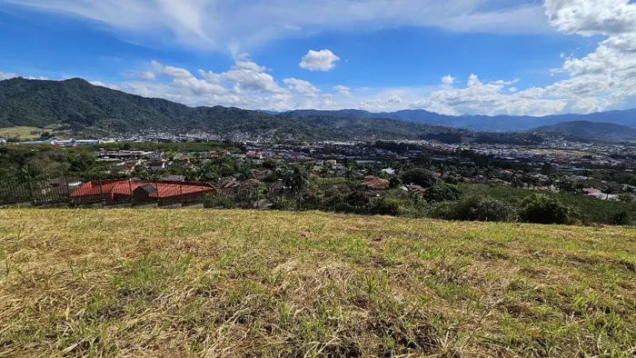 Venta de Terrenos en Condominio Colinas de Monte Alegre  (La Ceiba) en San Juan, La Unión, Cartago — $361,161