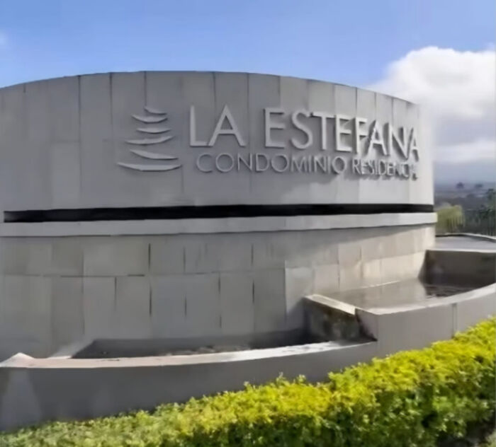 VENTA DE CASA, SAN JOSÉ, SABANILLA - 9445900 in Sabanilla, Montes De Oca, San José — $388,000