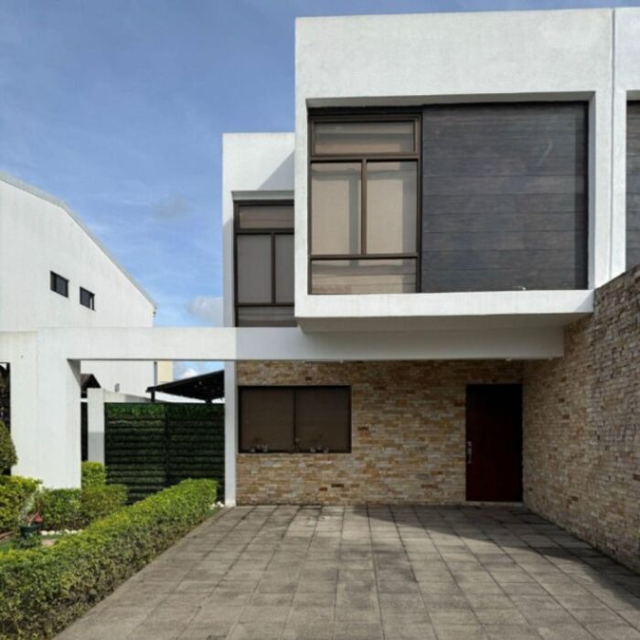 Venta de Casa en El Guarco, Cartago. RAH 25-1629 en El Tejar, El Guarco, Cartago — $188,000