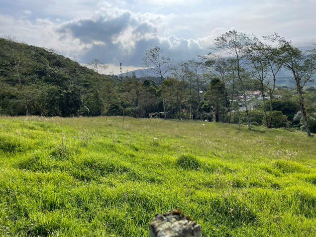 VENTA DE LOTE, HEREDIA, VARABLANCA in Vara Blanca, Heredia — $408,960
