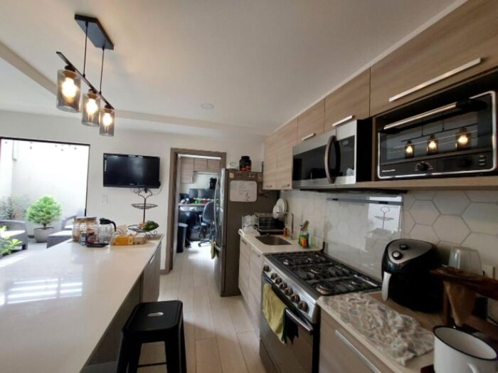 Alquiler de Casa en San Antonio de Escazú. RAH 26-13 in San Antonio, Escazú, San José — $1,400