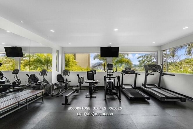 Condominio en alquiler Escazu Monte Plata $6.000 en Escazú, San José — $6,000