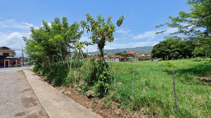 Venta de Terreno de Gran Extensión con Potencial de Desarrollo en Turrialba #27-226 GS in Chirripó, Turrialba, Cartago — $1,050,000