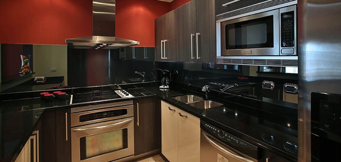 Increible Penthouse para Rentar sin Amueblar in Escazú, San José — $3,666 - Photo 2 of 21