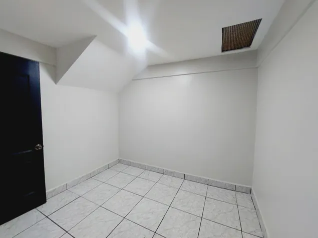 🏠🔥 LLORENTE DE FLORES 4 – 2 HABITACIONES Y SERVICIOS INCLUIDOS 🔥🏠 en Llorente, Flores, Heredia — ₡ 240 000 - Foto 2 de 11