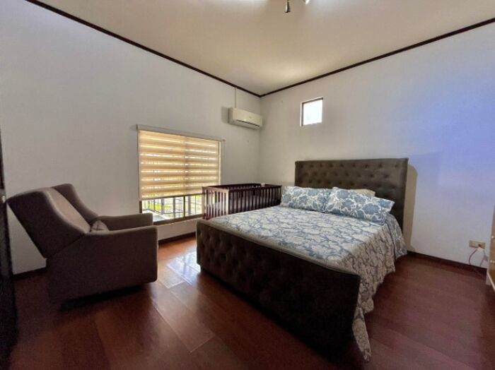 Venta de Elegante Casa en Piedades de Santa Ana.  in Piedades, Santa Ana, San José — $490,000