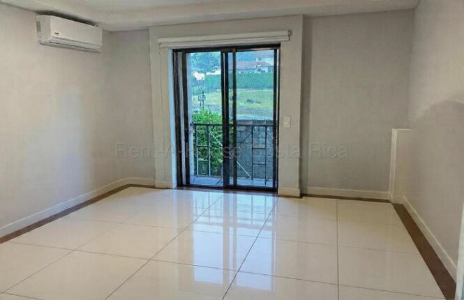 Venta de Apartamento en Santa Ana-Brasil. RAH 26-1696 in Brasil, Santa Ana, San José — $195,000