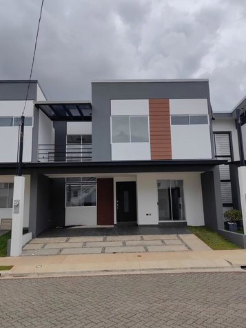 Venta de Casa en Condominio / Tres Ríos in Tres Ríos, La Unión, Cartago — $400,000 - Photo 2 of 41