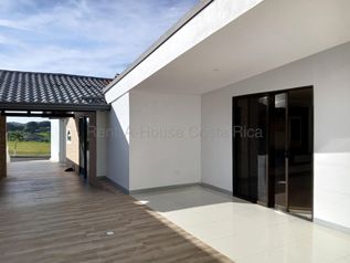 Casa en Venta - Condominio Las Calas in Grecia, Alajuela — 105 000 000 ₡ - Photo 5 of 25
