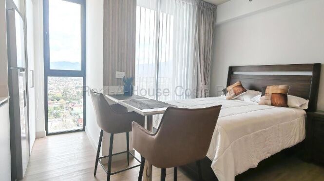 Se alquila apartamento en San José Centro 26-2034 in Carmen, San José — $1,200