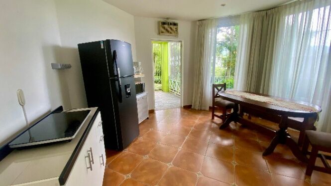 Santa Ana – Alto de las Palomas   en Santa Ana, San José — $1,300