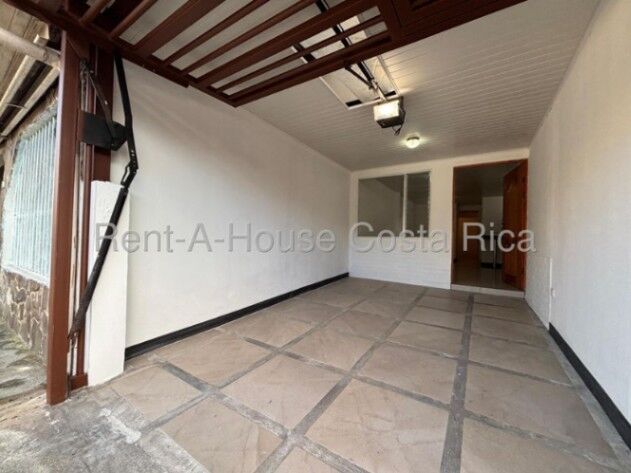 Venta de lindo apartamento ubicado en San Juan de tibas 26-1460 en San Juan, Tibás, San José — ₡ 100 000 000