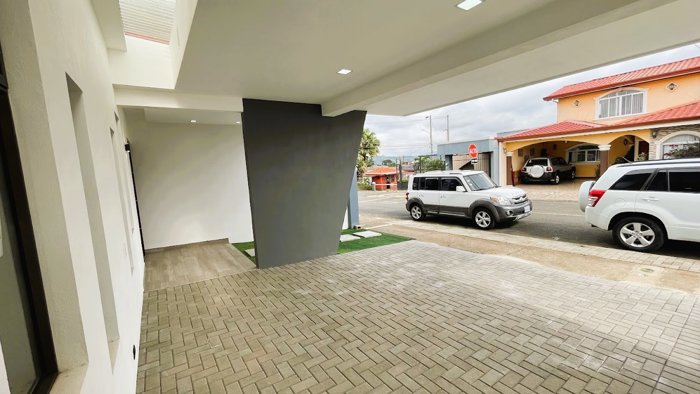 CASA PARA ESTRENAR EN RESIDENCIAL, SAN RAMON in San Ramón, Alajuela — $265,000 - Photo 3 of 18