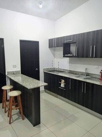 🏡 Alquiler de casa en Condominio – Moravia 26-1266  in La Trinidad, Moravia, San José — $1,100
