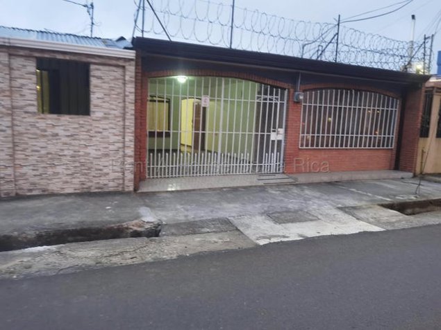 Venta de Casa en Cartago-Oriental. RAH 27-665 en Oriental, Cartago — ₡ 75 000 000