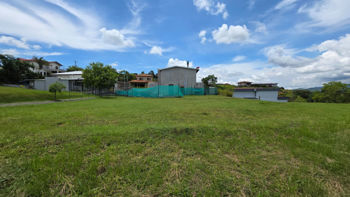 Lote Esquinero de 500 m² en Venta en Condominio Montezuma - Photo 2 of 3