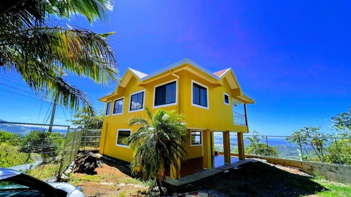 SE VENDE CASA CON VISTA AL OCEANO – SAN RAMON, ALAJUELA in Santiago, San Ramón, Alajuela — $276,000