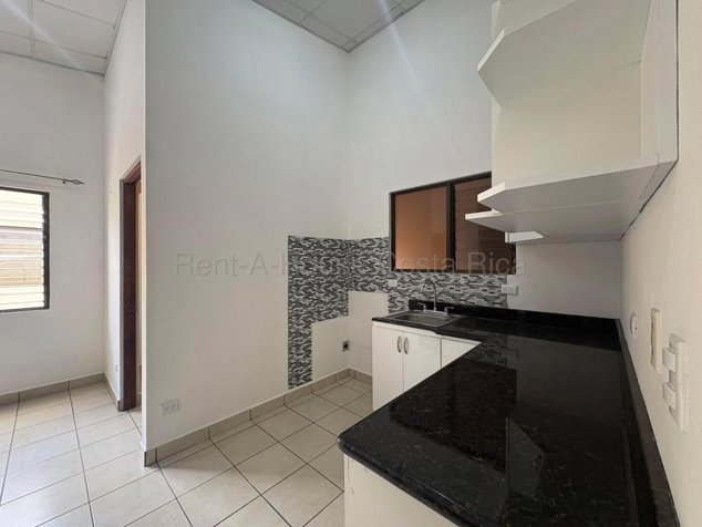 Alquiler de Apartamento en Moravia-La Trinidad. RAH 27-261 in La Trinidad, Moravia, San José — ₡ 365 000